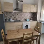 Manu's House لا سبيتسْيا
